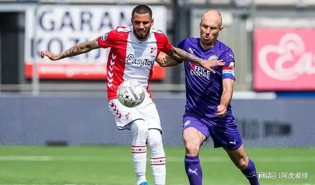 折射出他对 折射出他对